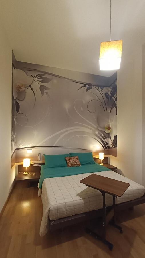 Orchidea Stanza Privata In Appartamento Condiviso "Sapori Di Mare" Cagliari Extérieur photo