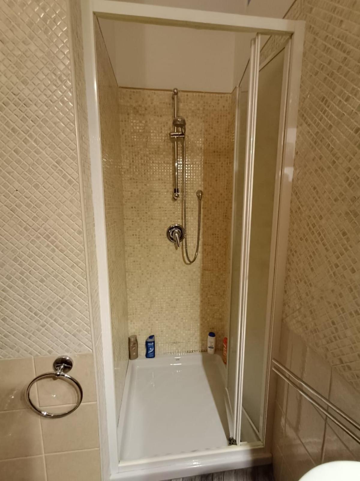 Orchidea Stanza Privata In Appartamento Condiviso "Sapori Di Mare" Cagliari Extérieur photo